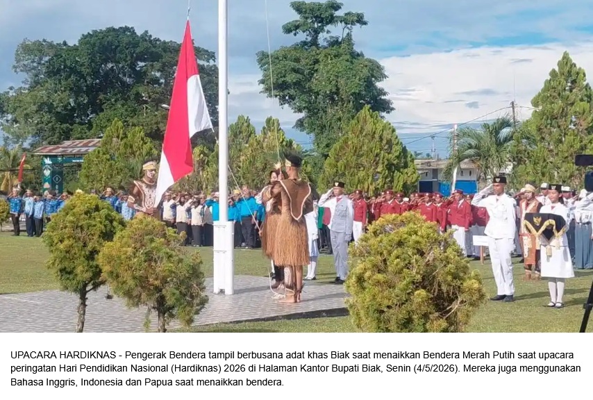 Upacara Hardiknas di Biak Jadi Unik Karena Pakai Tiga Bahasa dan Mahkota Papua